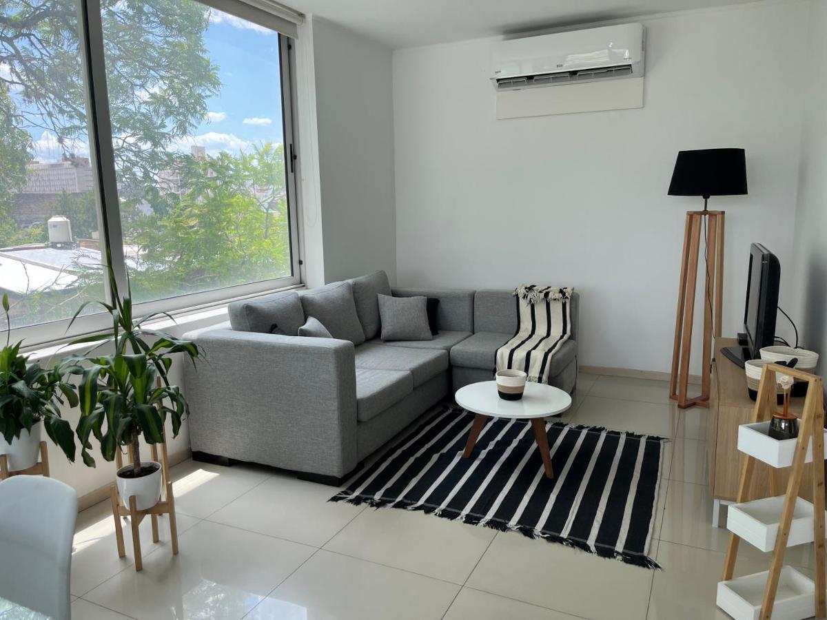 Departamento moderno y con excelente ubicación Apartamento Resistência Exterior foto
